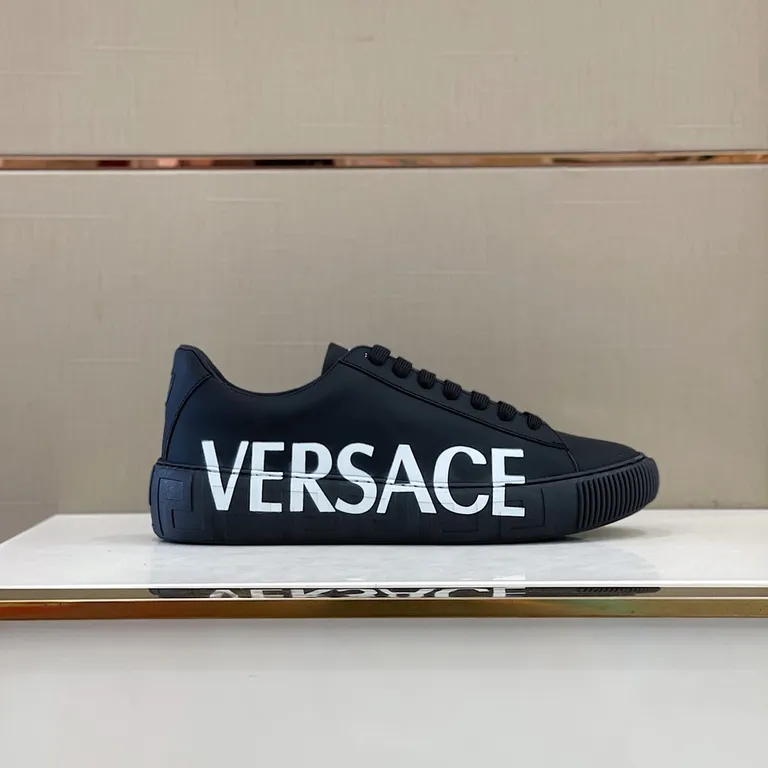 Versace Shoe 